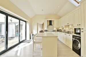 Photo 10- click for photo gallery